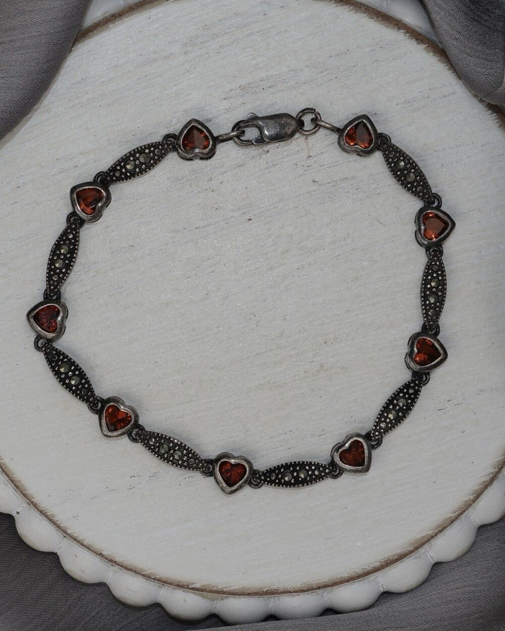 Vintage Sterling Silver Garnet & Marcasite Bracelet 8.8G / 7.5in